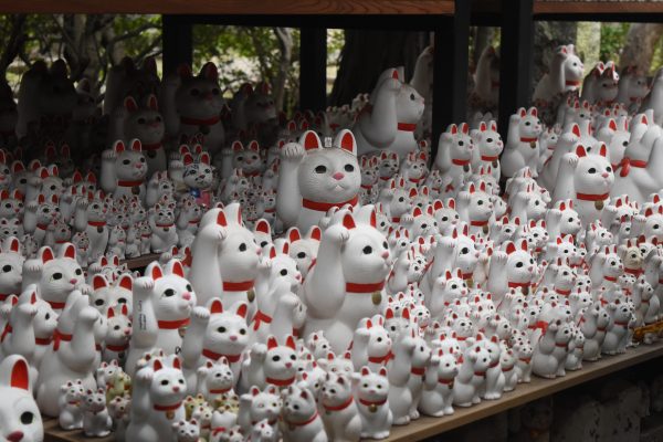 Gōtoku-ji – Lucky Cat Temple
